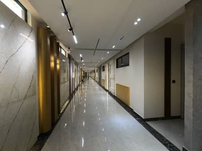 Prime Location 950 Square Feet Flat Is Available In Affordable Price In Jamshed Road