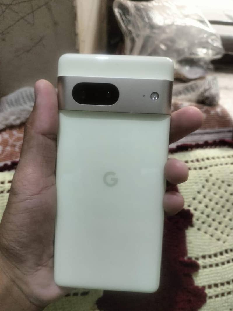 Google Pixel 7 0