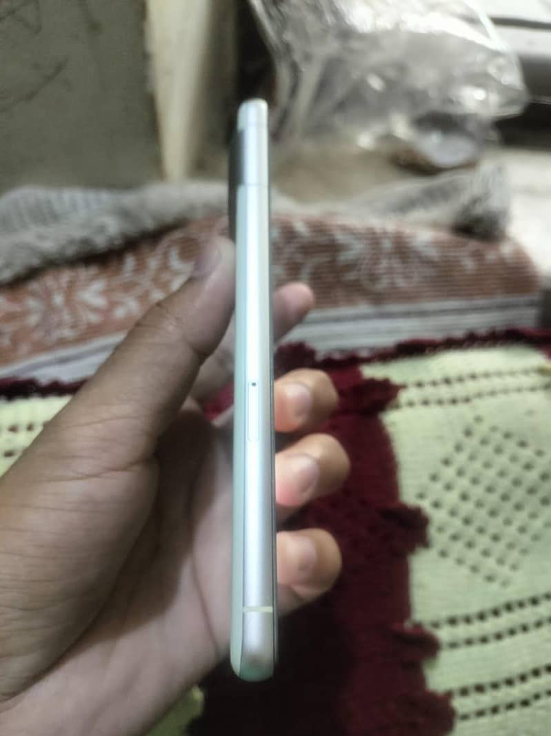 Google Pixel 7 2
