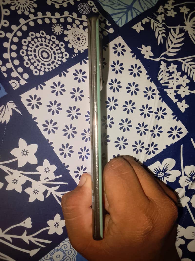 Tecno Spark 20 Pro Plus 3