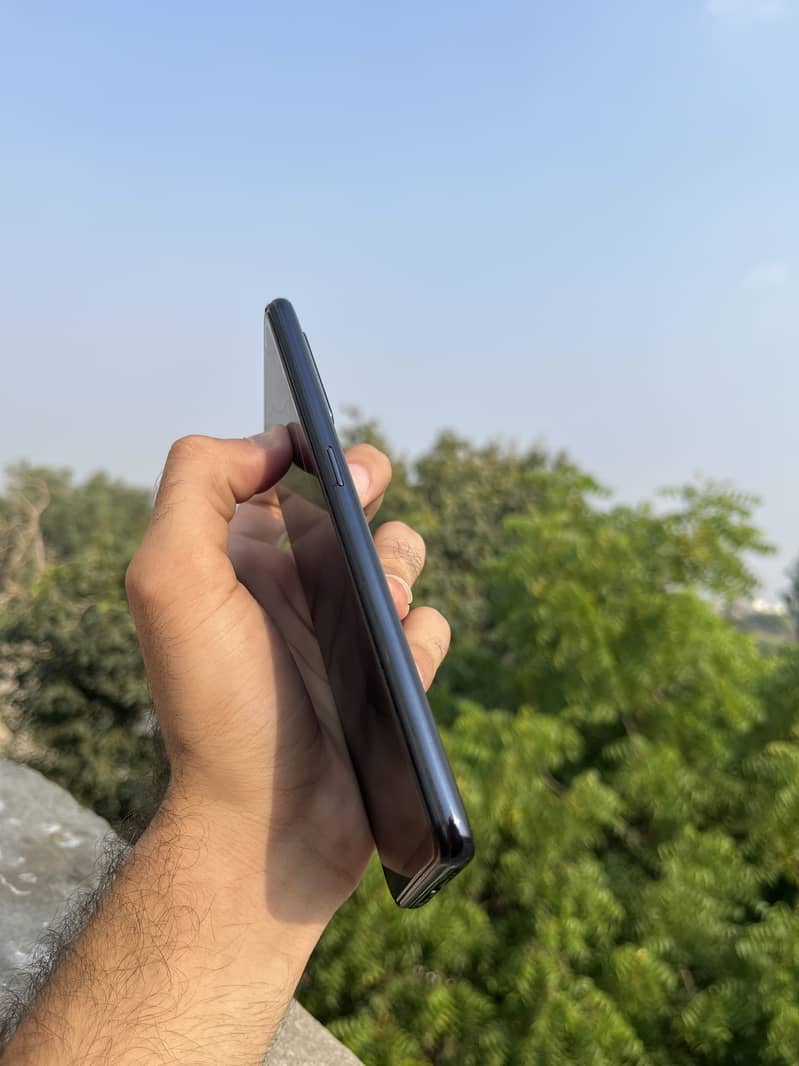 OPPO A95 1