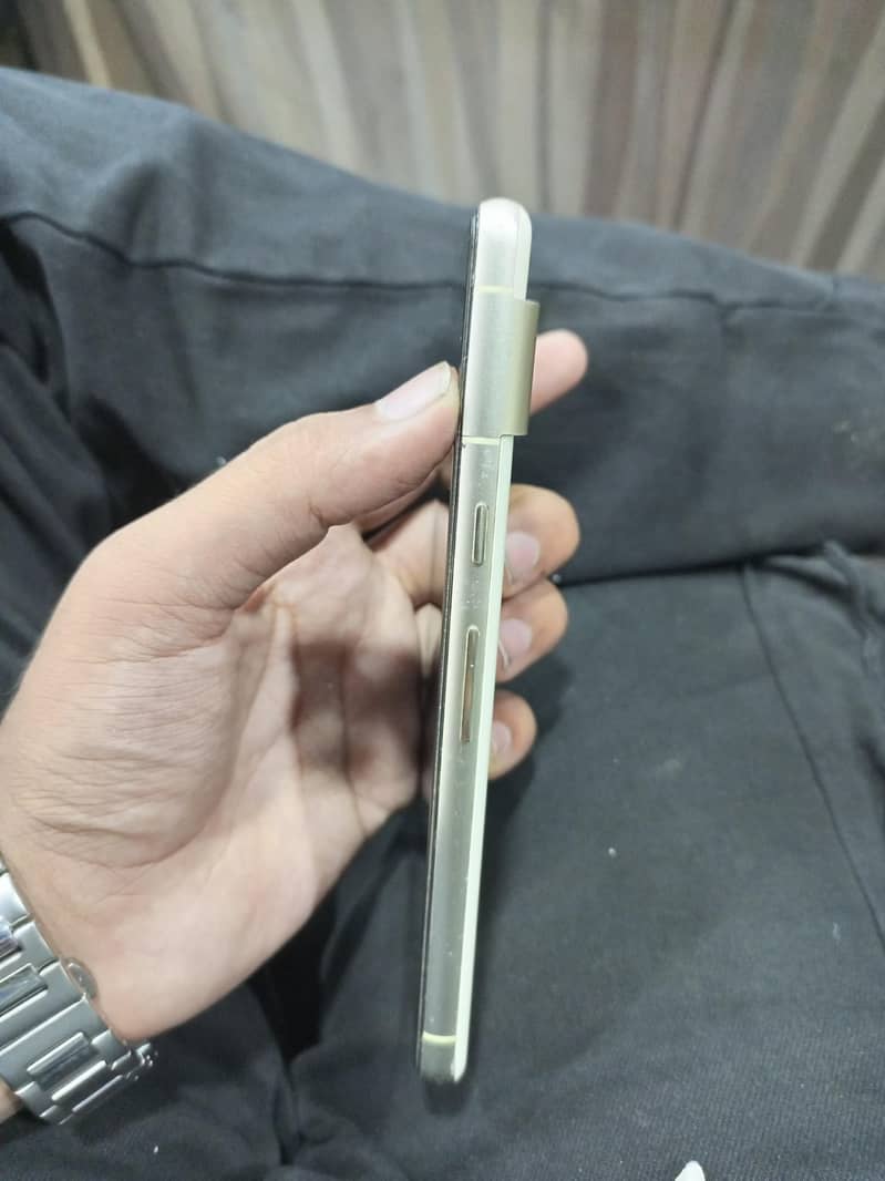 Google Pixel 7 2