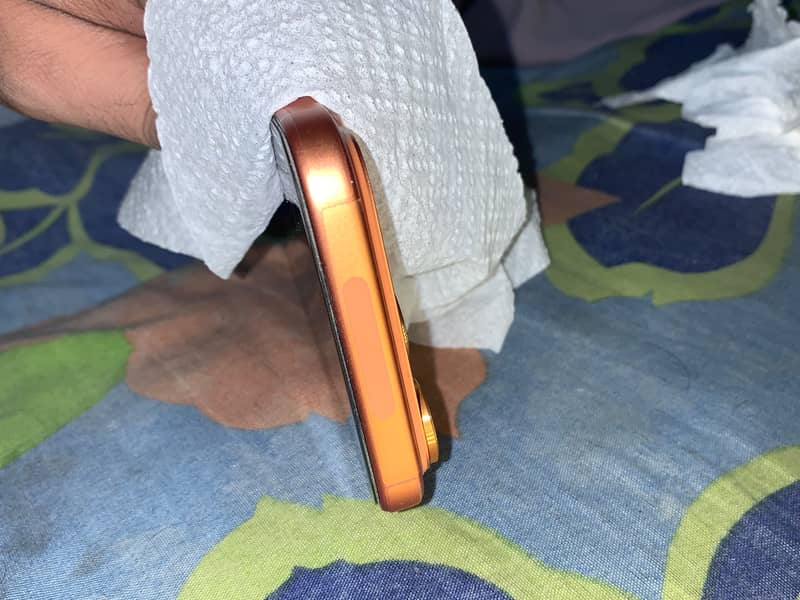 Apple iPhone 17 Pro Max 7