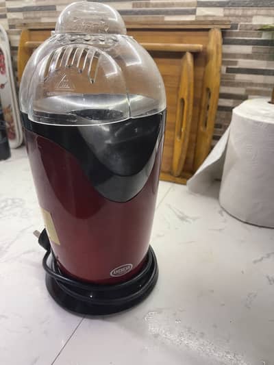 Popcorn maker