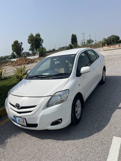 Toyota Belta 2006