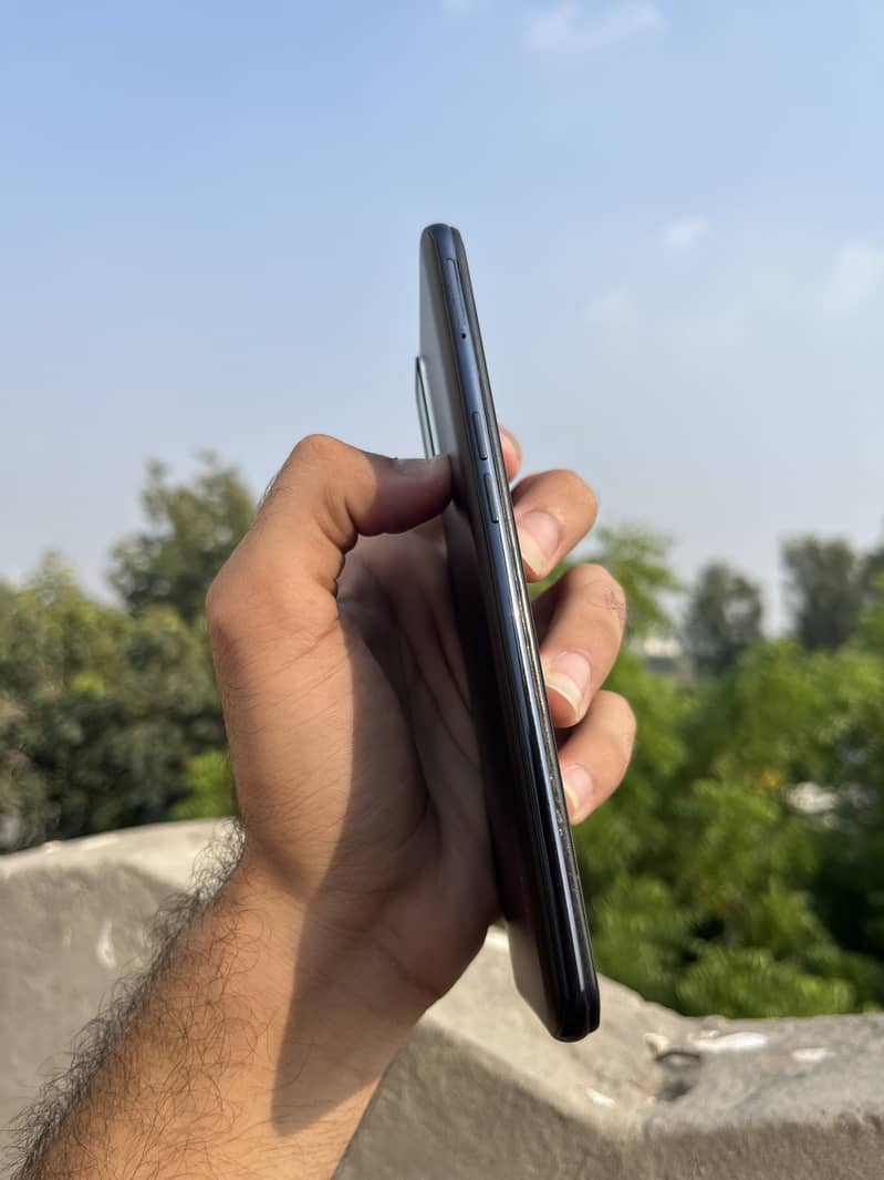 OPPO A95 5