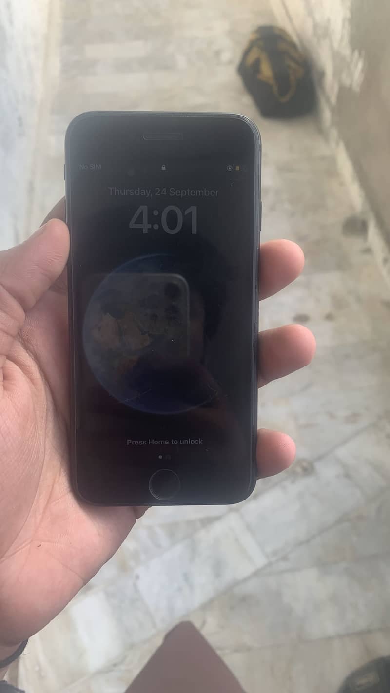 Apple iPhone 8 8
