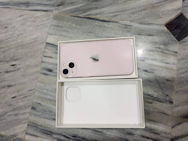 Apple iPhone 13 3