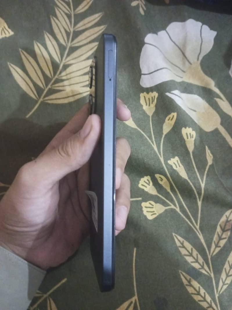 Realme Note 70 pro 3