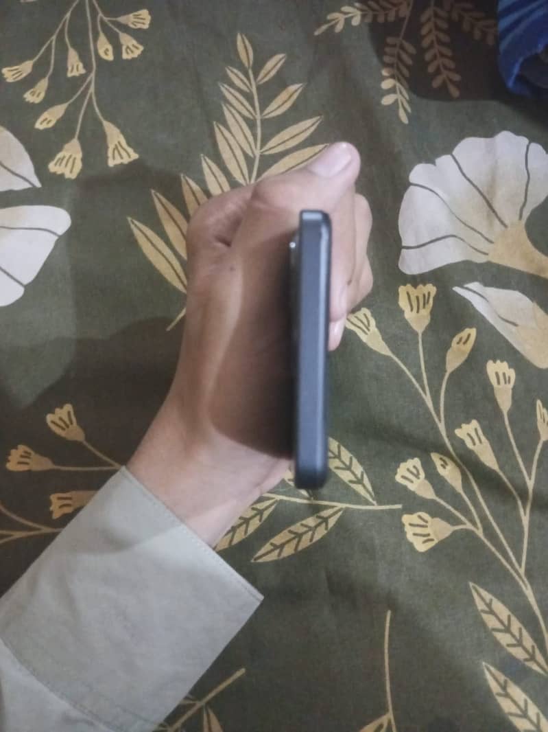 Realme Note 70 pro 4