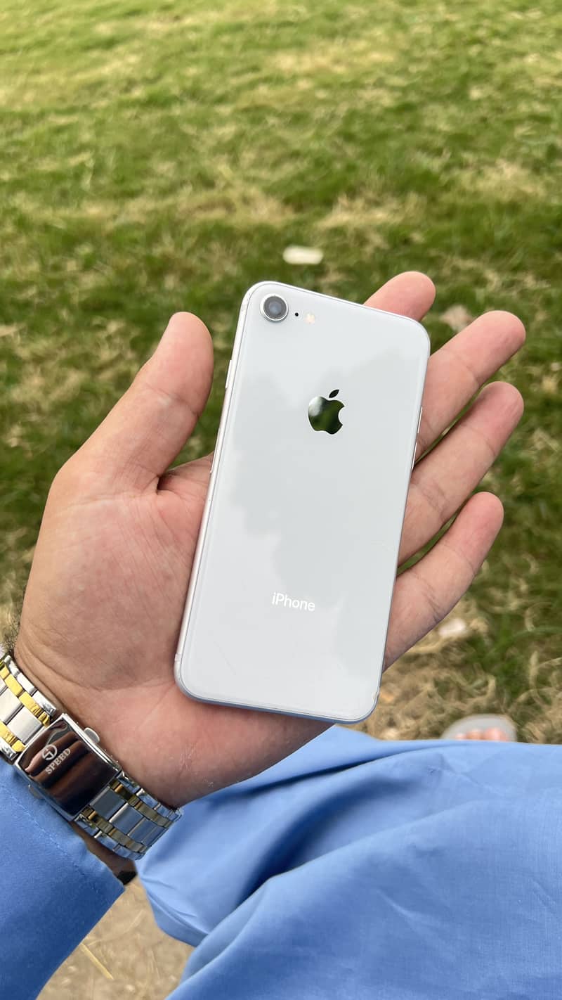 Apple iPhone 8 sim working 1