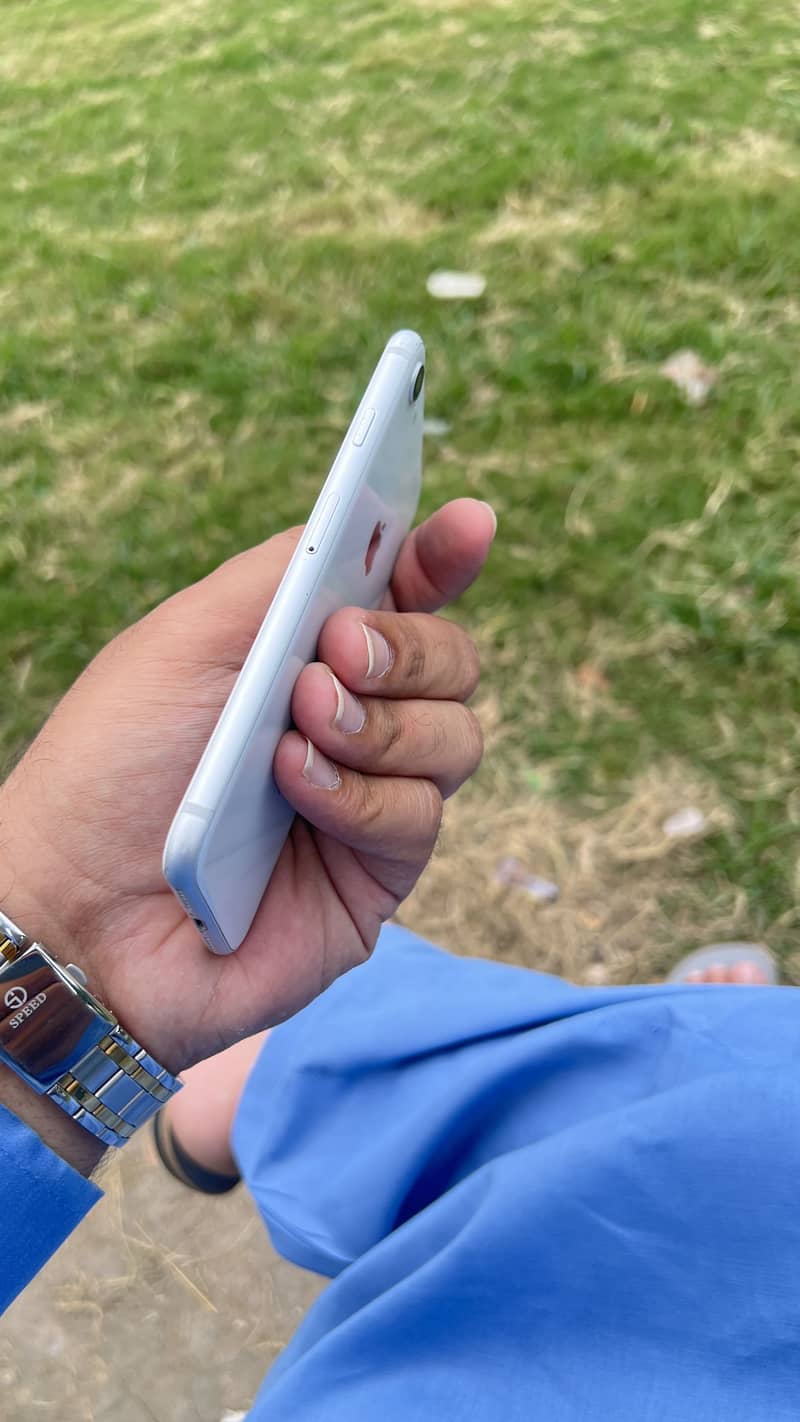 Apple iPhone 8 sim working 6