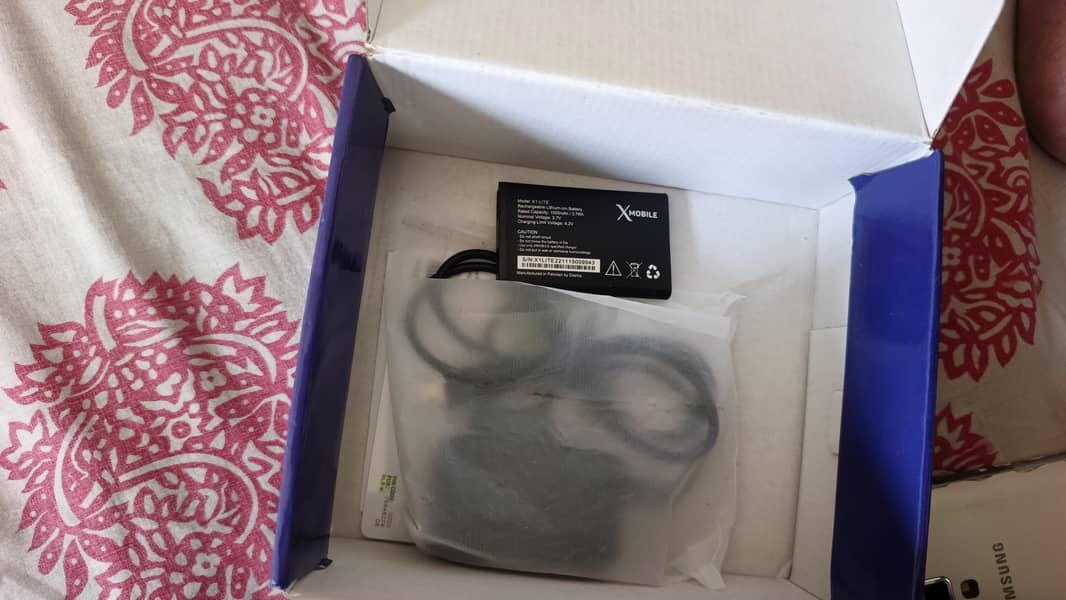 XMobile X1 lite 5