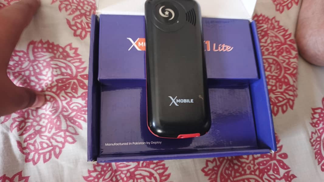 XMobile X1 lite 7