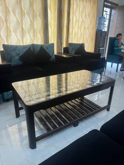 Centre table