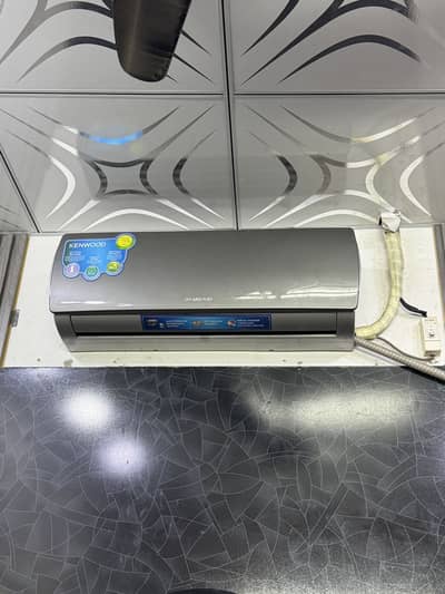 AC for sale 1 Ton. Office use