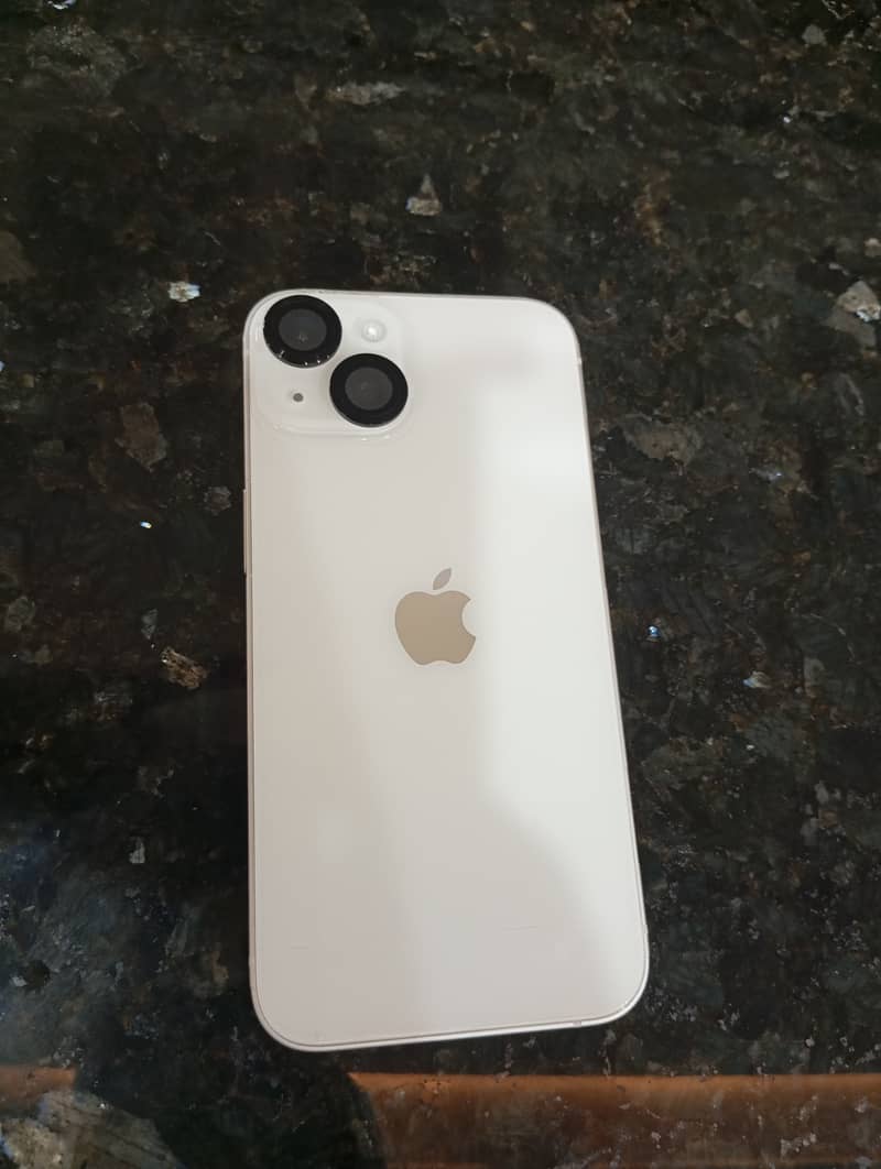 Apple iPhone 14 0
