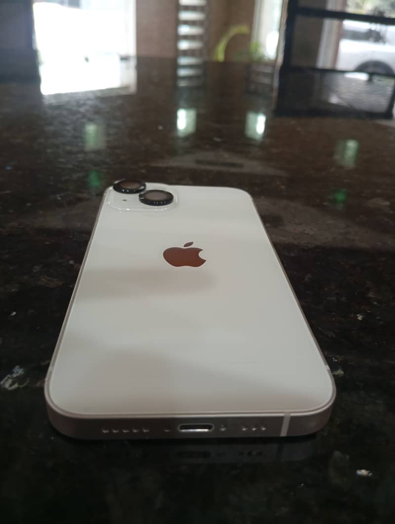 Apple iPhone 14 2