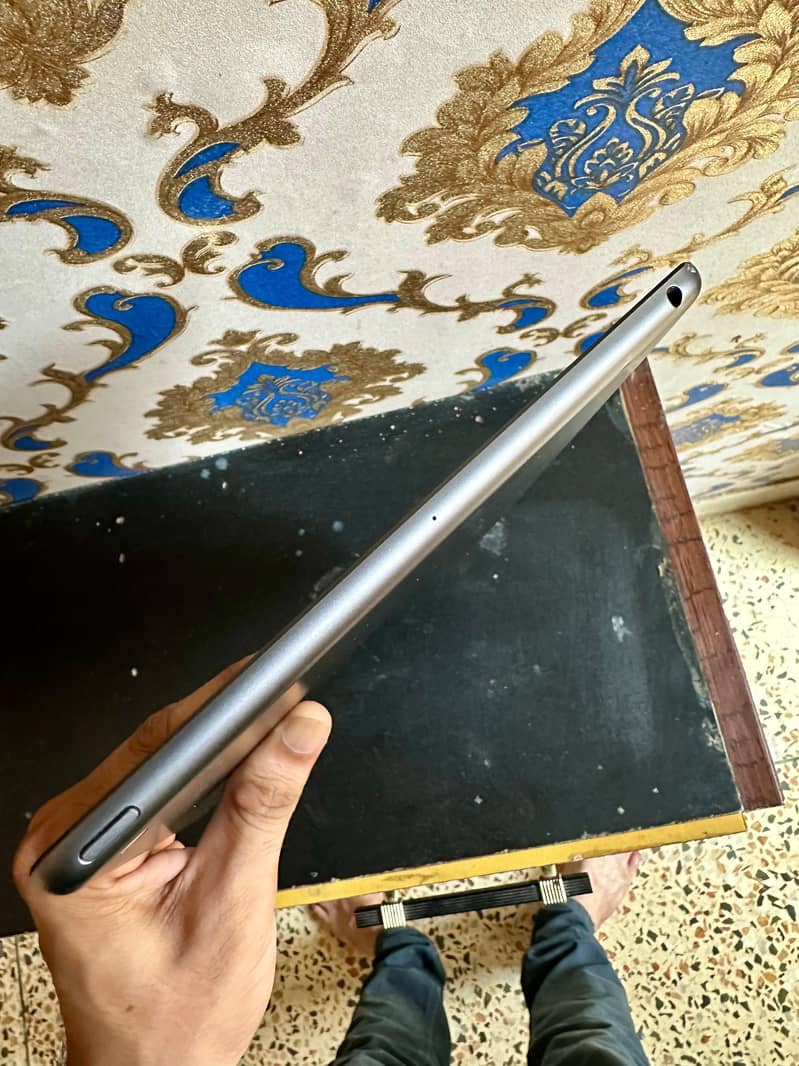 IPAD 8 GENERATION 1