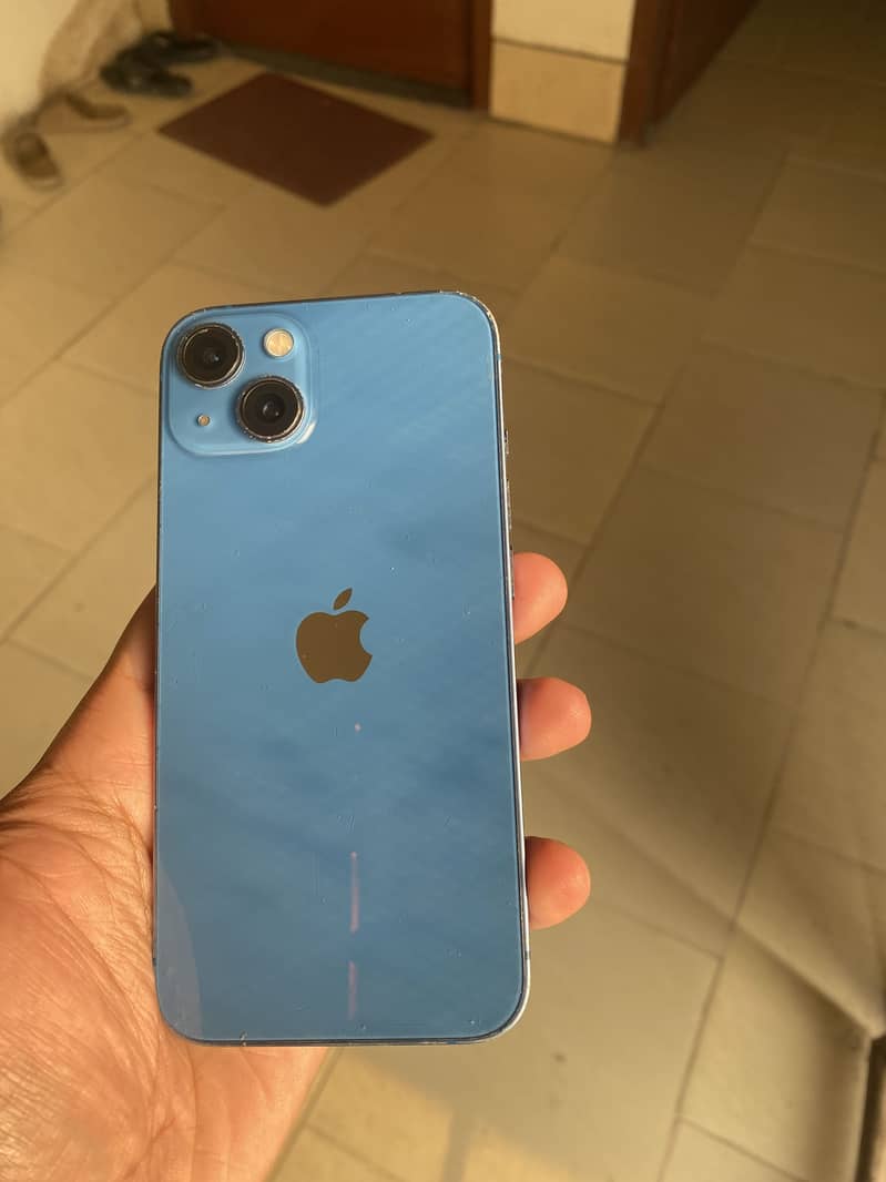 Apple iPhone 13 0