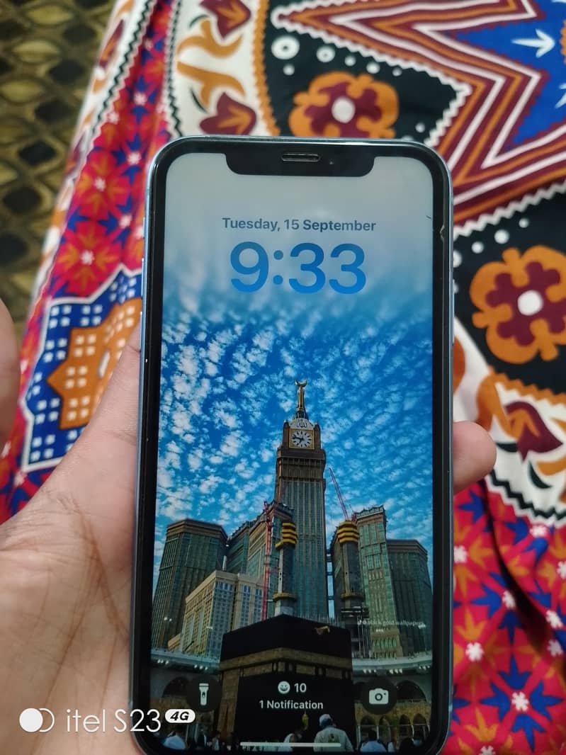 iphone xr 1