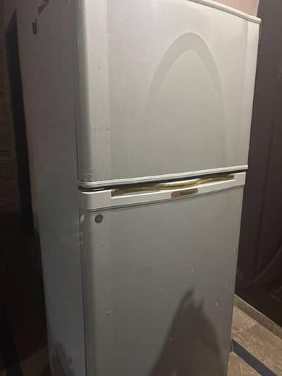 Dawlence fridge for sale