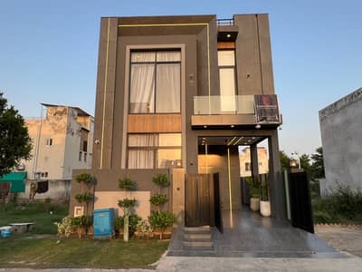 5 MARLA MODERN DESIGN HOUSE AVAILABLE FOR RENT IN DHA