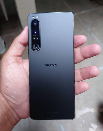Sony Xperia 1 Mark 4   12/256