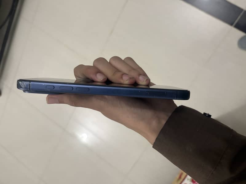 iphone 17 pro max 2