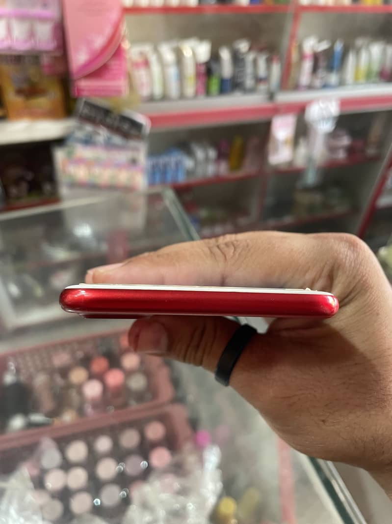 Apple iPhone 7 Plus 1