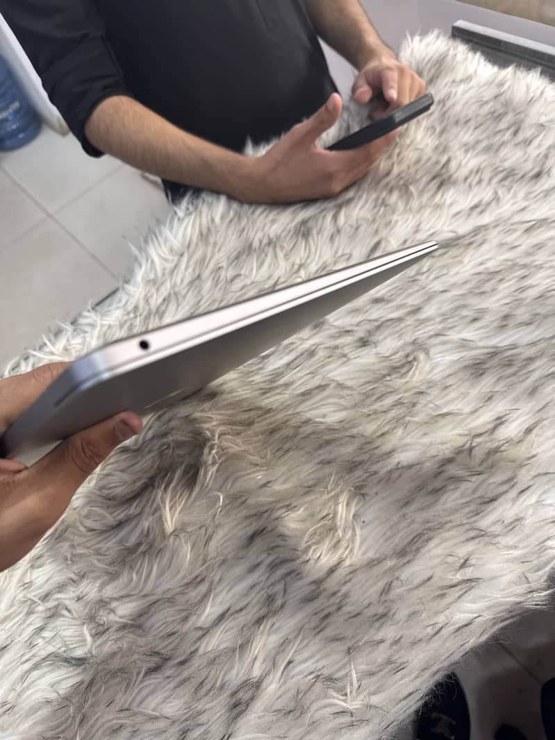 Laptop 2