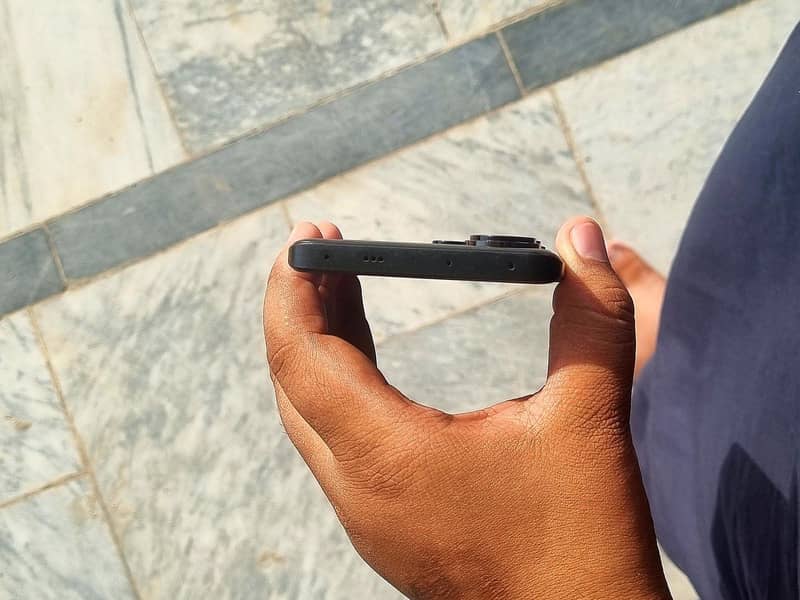 Xiaomi Redmi Note 13 Pro Plus 4