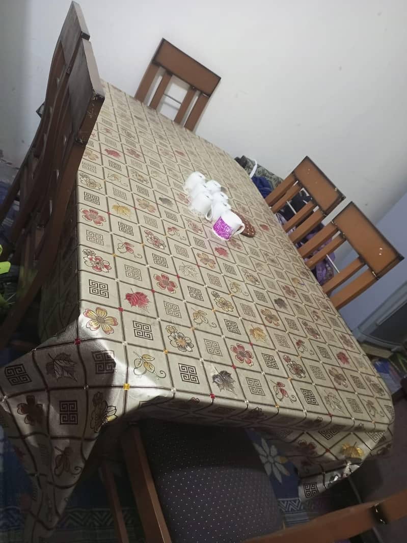 6 seater dining table 3
