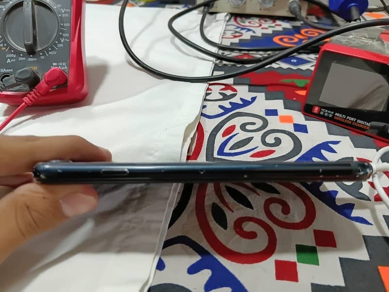 Apple iPhone SE 3