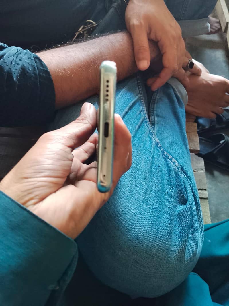 Xiaomi Redmi Note 14 Pro Plus 3