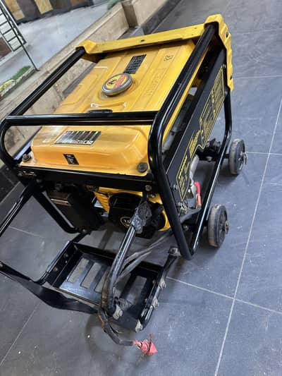 YAOFENG GENERATOR 3500 Watt Petrol Driven