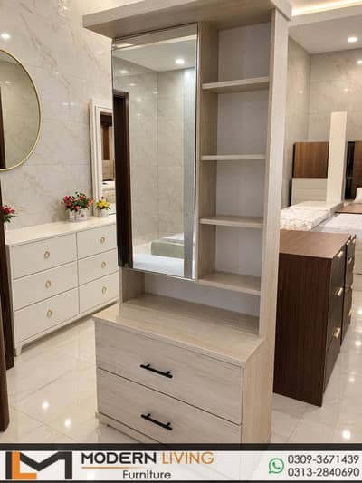 Dressing Table 3 Storage Drawers With Mirror