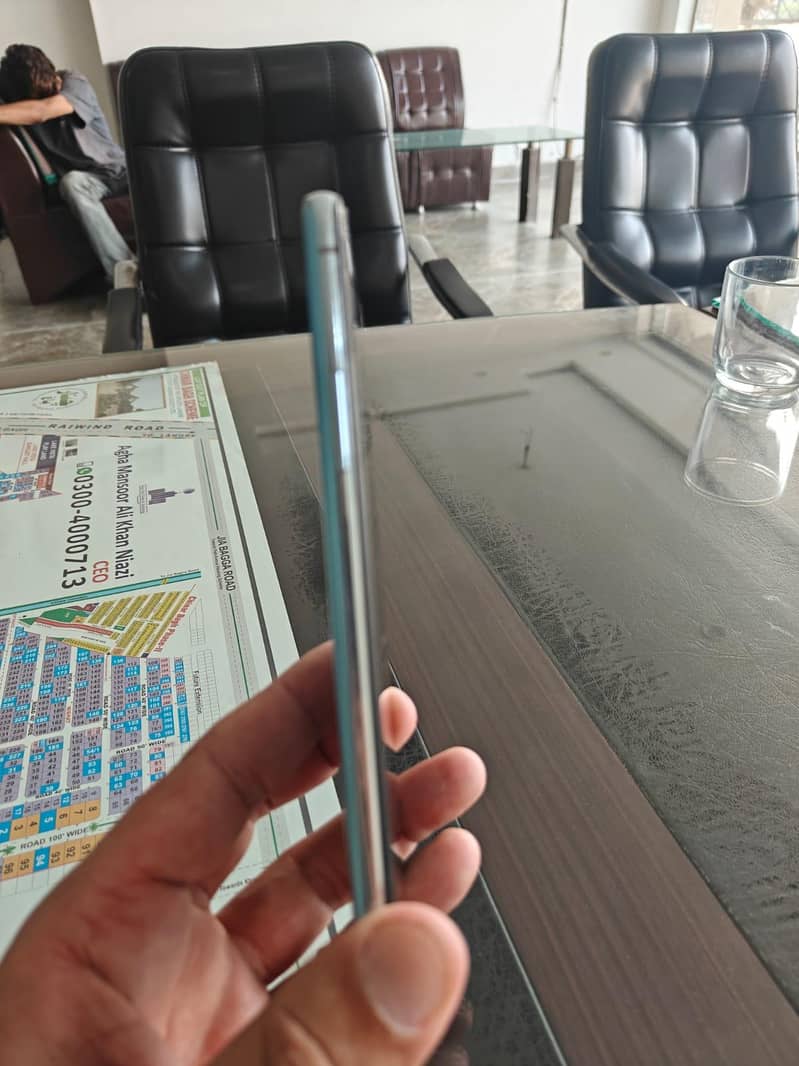 One Plus 8T 2