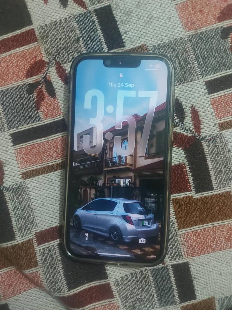 Apple iPhone 13 Pro 1
