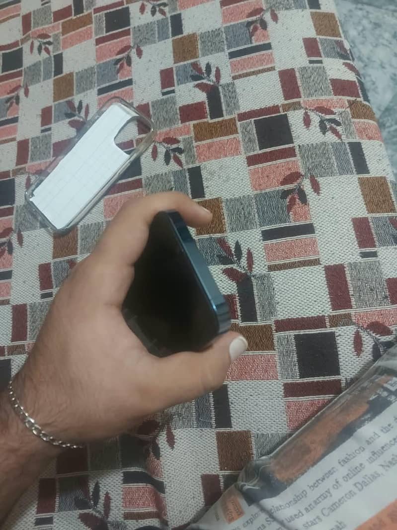 Apple iPhone 13 Pro 5