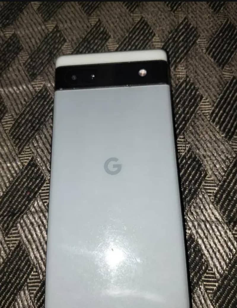 Google Pixel 6a 1