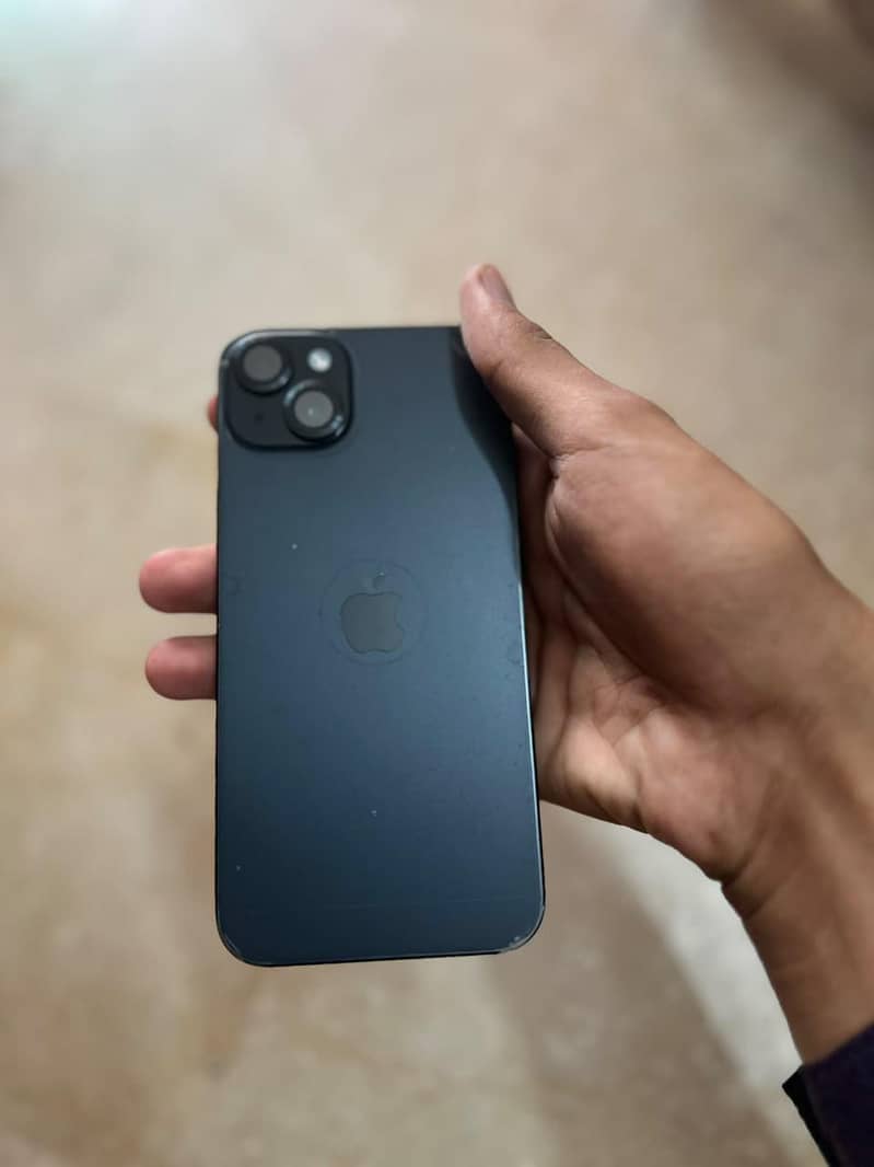 Apple iPhone 15 plus 3