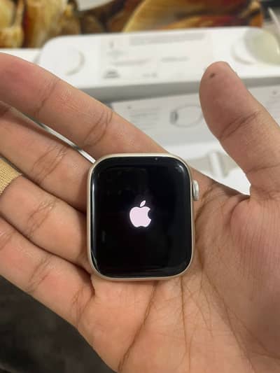 Apple Watch Series 8 45mm GPS 32GB 94% Battery