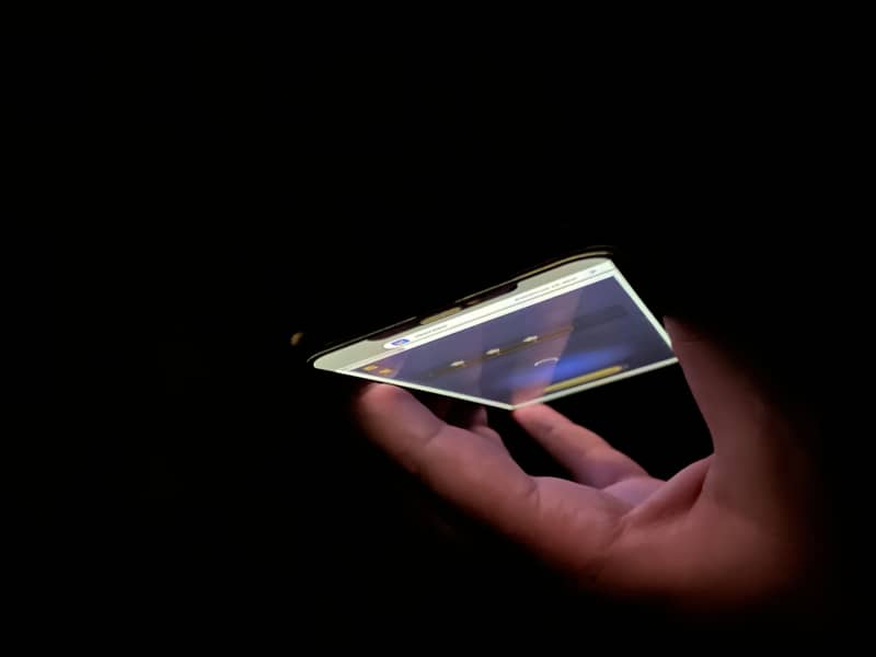 Apple iPhone XS Max 4