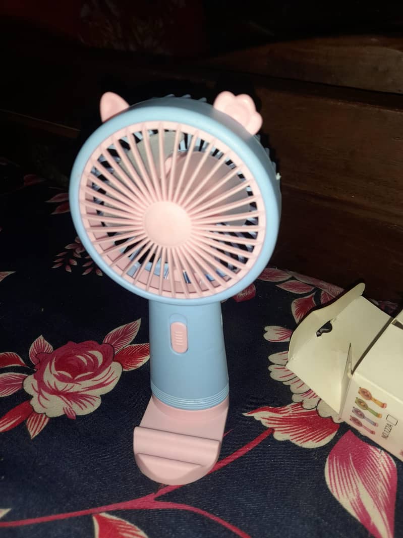 mini fan 1