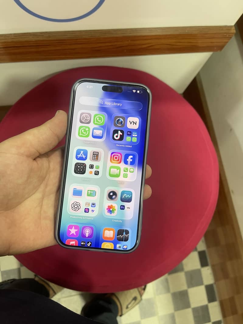Apple iPhone 17 Pro Max 3
