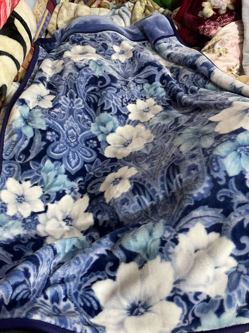 imported used blankets 3
