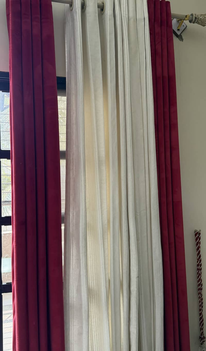 Curtain set 2