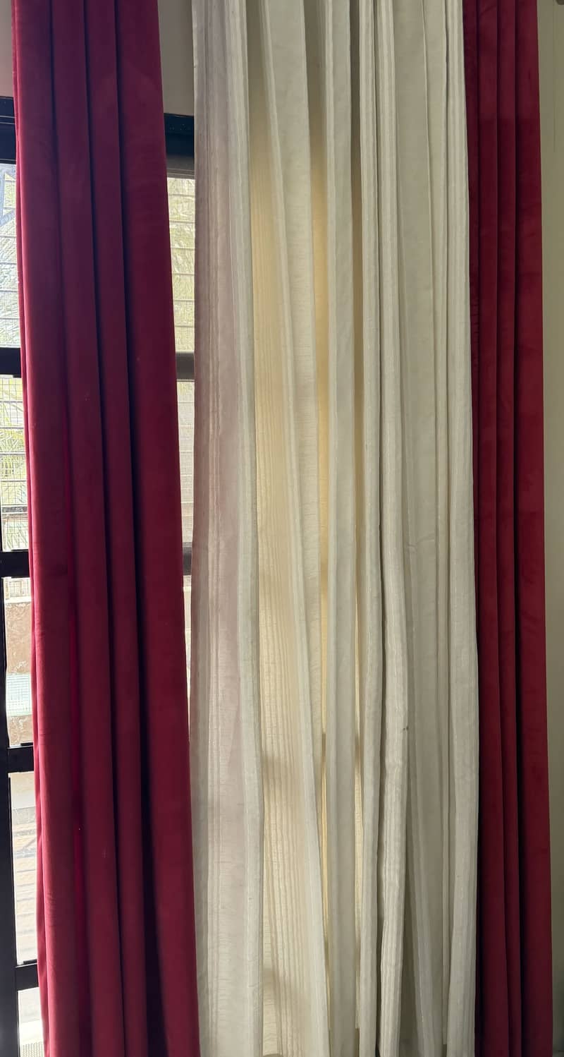 Curtain set 3