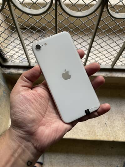 Apple iPhone SE 2020